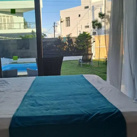 Maison Mont Choisy - One Or Two Bedrooms Apartment Trou aux Biches Exterior photo